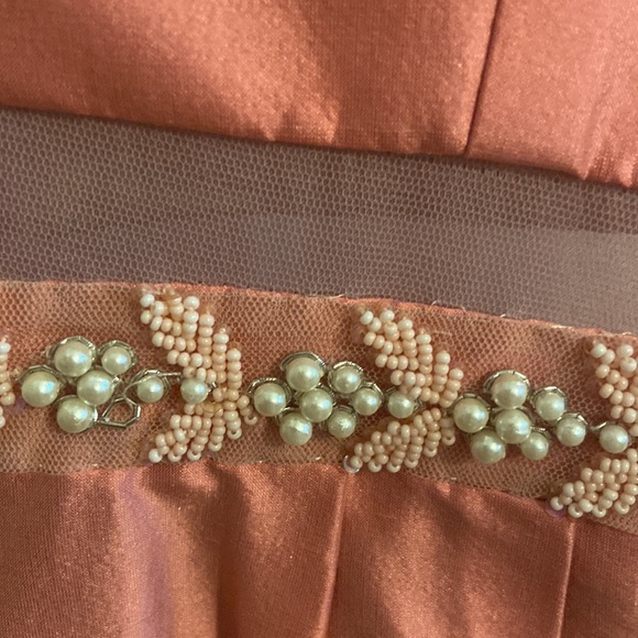 Beautiful runway piece from TATA NAKA - Picture 7 of 10